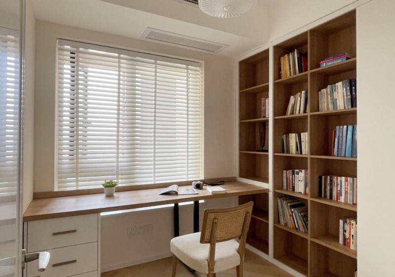 Study Desk & Cabinet' />